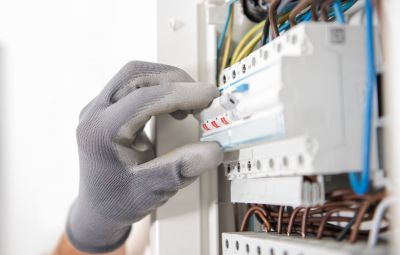 Circuit Breaker Installation in Pasadena, CA